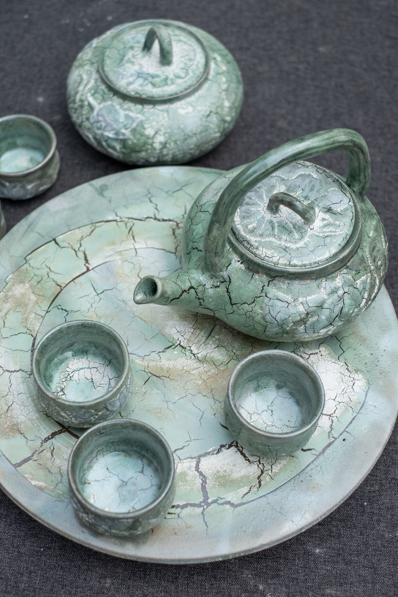 Céleste Céramique – Celadon Rissglas Teeset