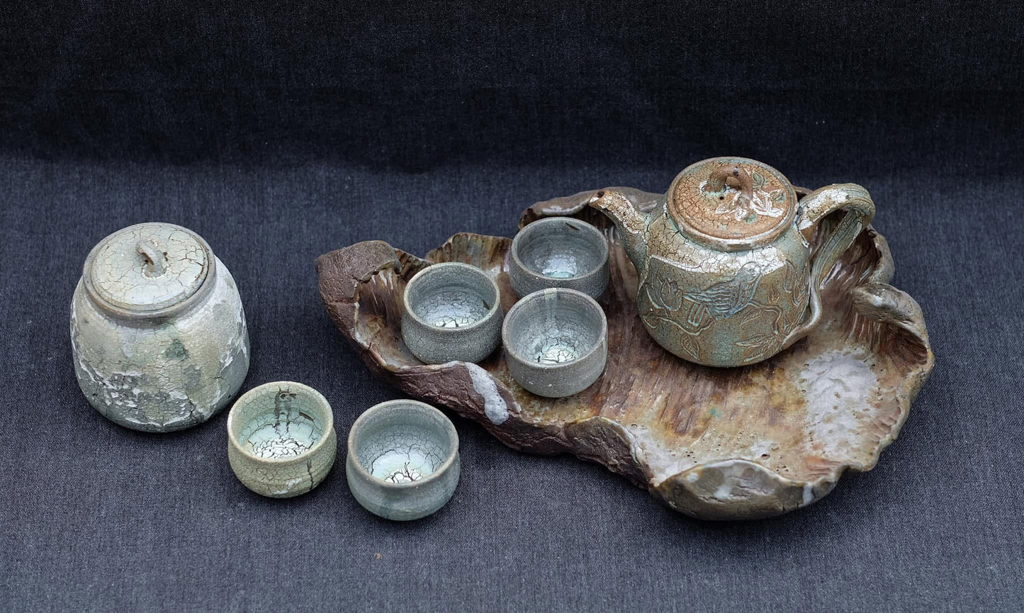 Céleste Céramique - The Lunar Bloom Tea Ceremony Set