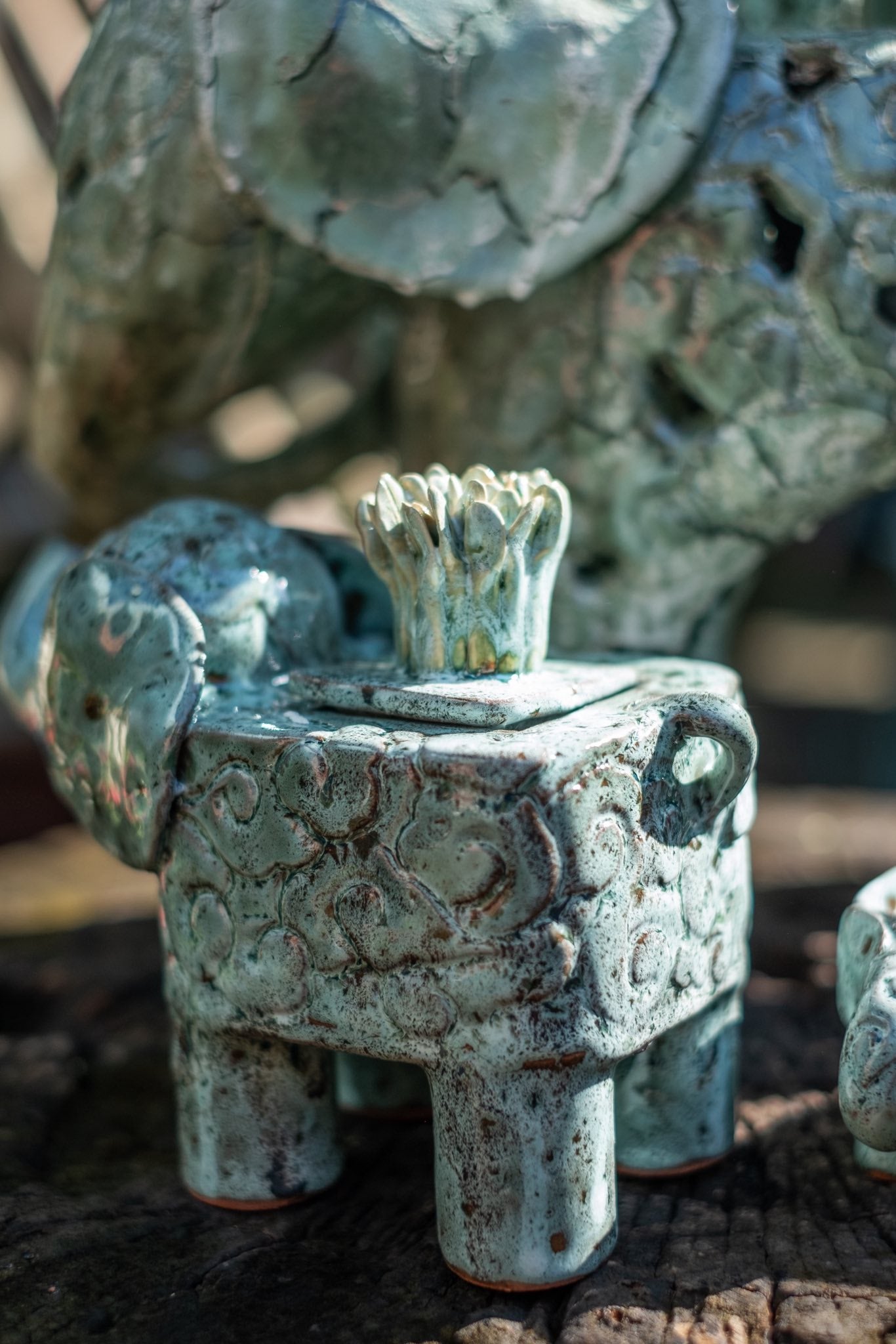 Céleste Céramique - Handcrafted Elephant Ceramic Set