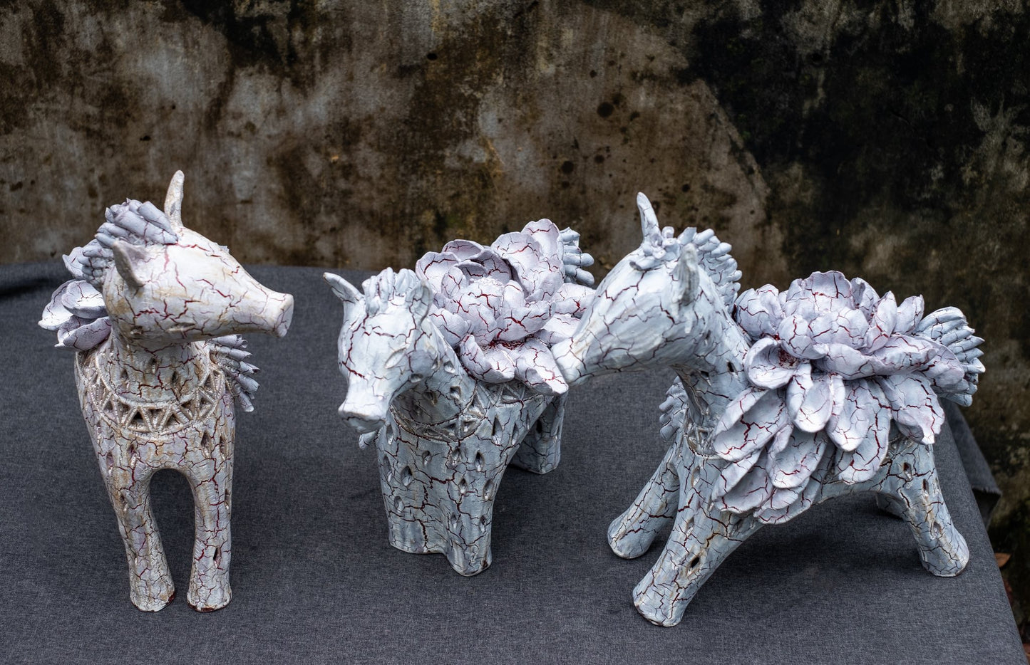 Céleste Céramique – Handgefertigte Keramik-Pferdeskulptur