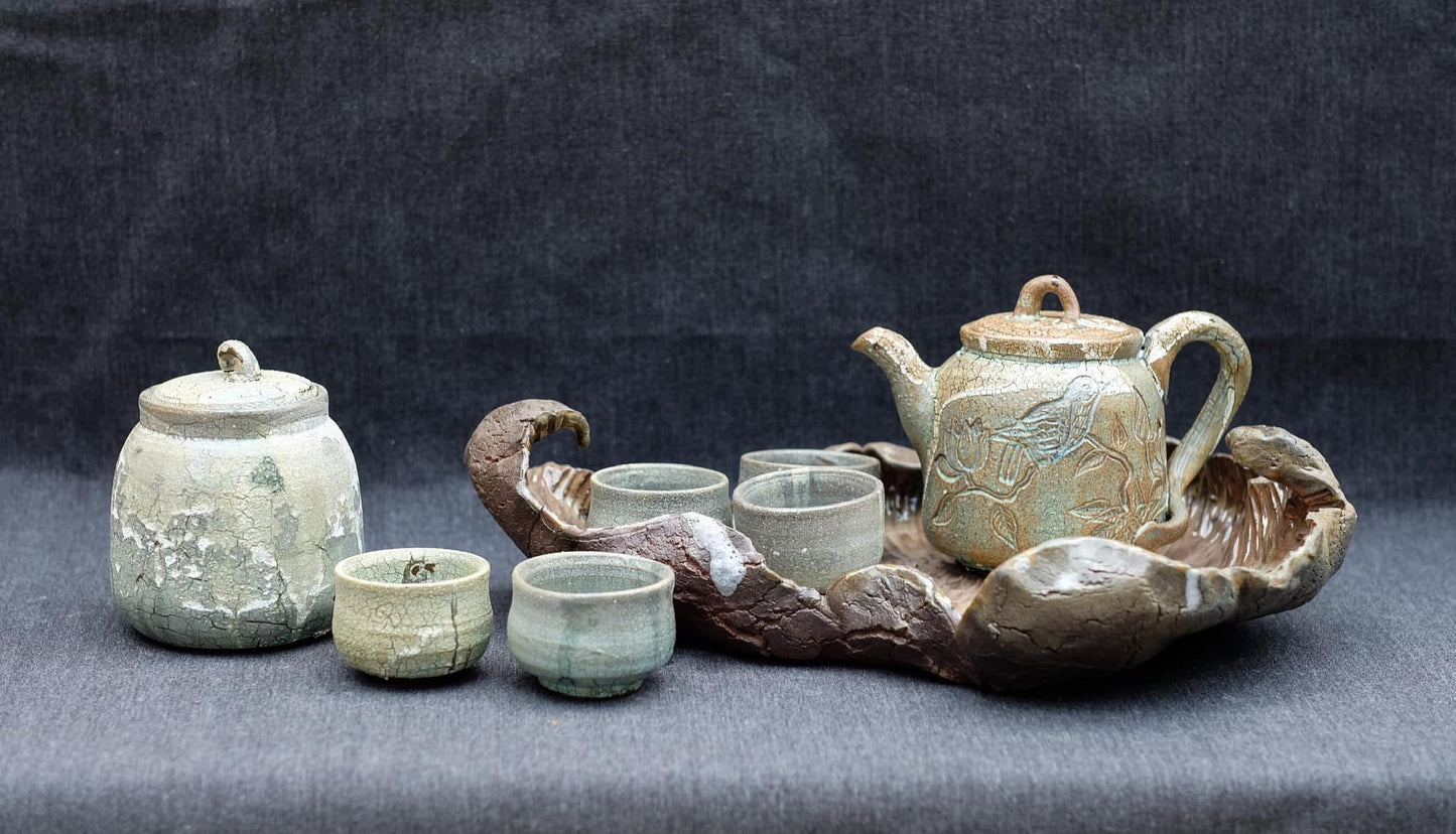 Céleste Céramique - The Lunar Bloom Tea Ceremony Set