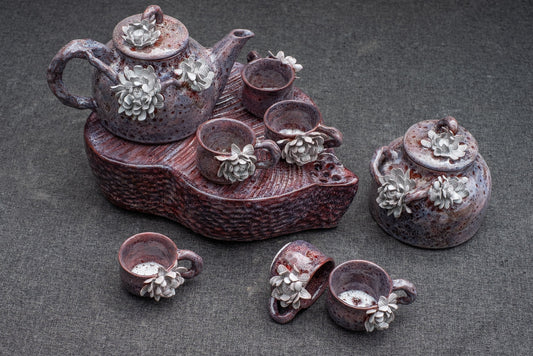 Céleste Céramique - Crimson Blossom Tea Set