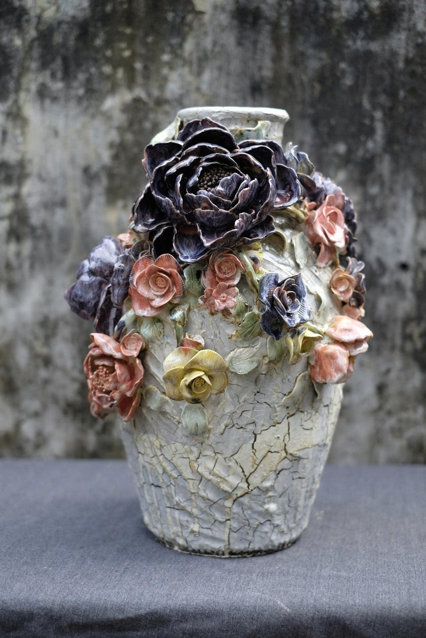 Céleste Céramique - Ethereal Garden Textured Vase